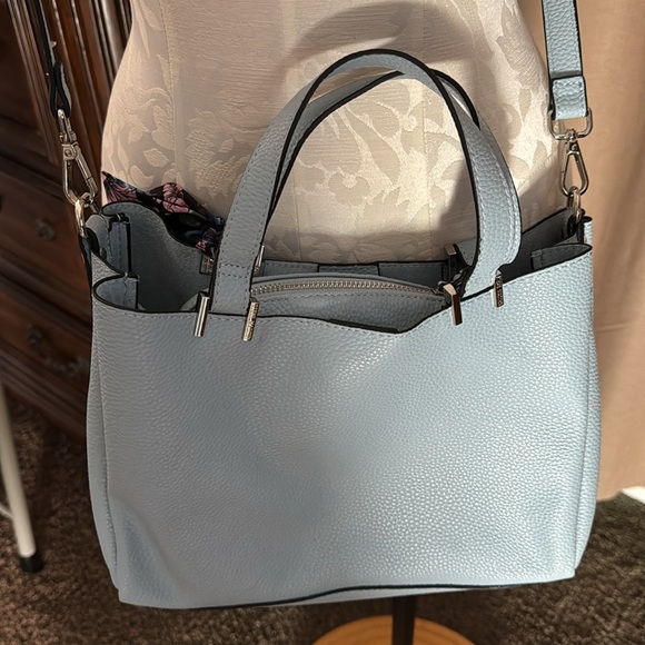 Steve Madden baby blue bag with scarf - Picture 3 of 8
